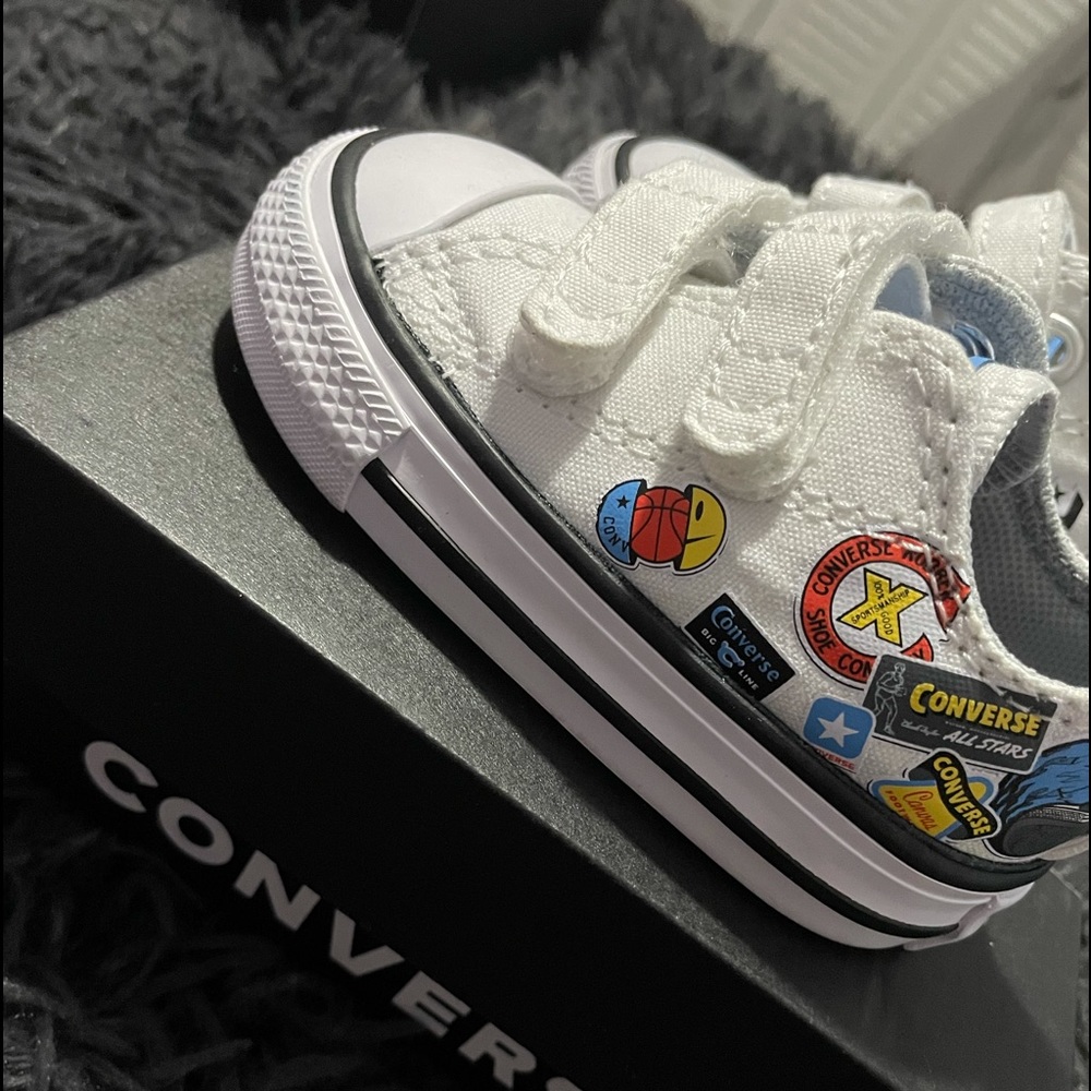 CHUCK TAYLOR ALL STAR LOW EASY-ON TD 'HAPPY HOOPS'